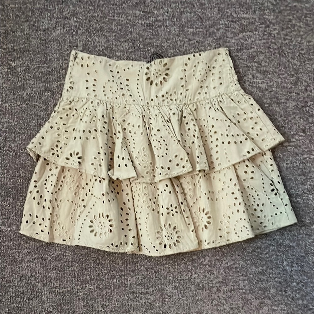 EXPRESS Eyelet Tiered Skirt - Picture 7 of 10